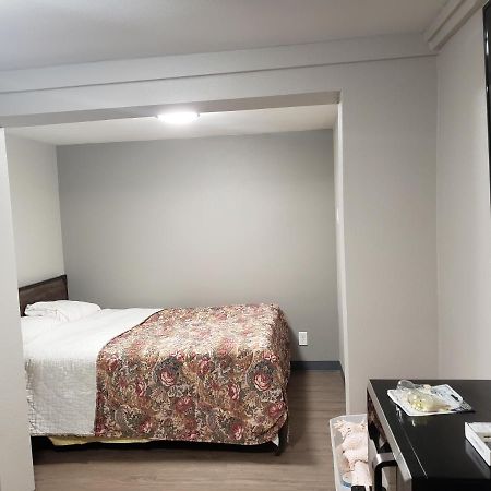 Parkrose Inn And Suites Портленд Экстерьер фото